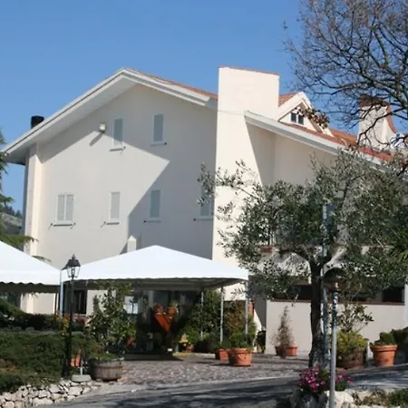 Hotel Nido D'Aquila