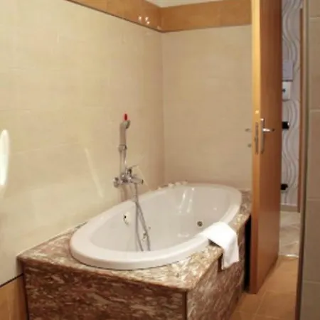 Hotel Hotel Nido D'Aquila 3*